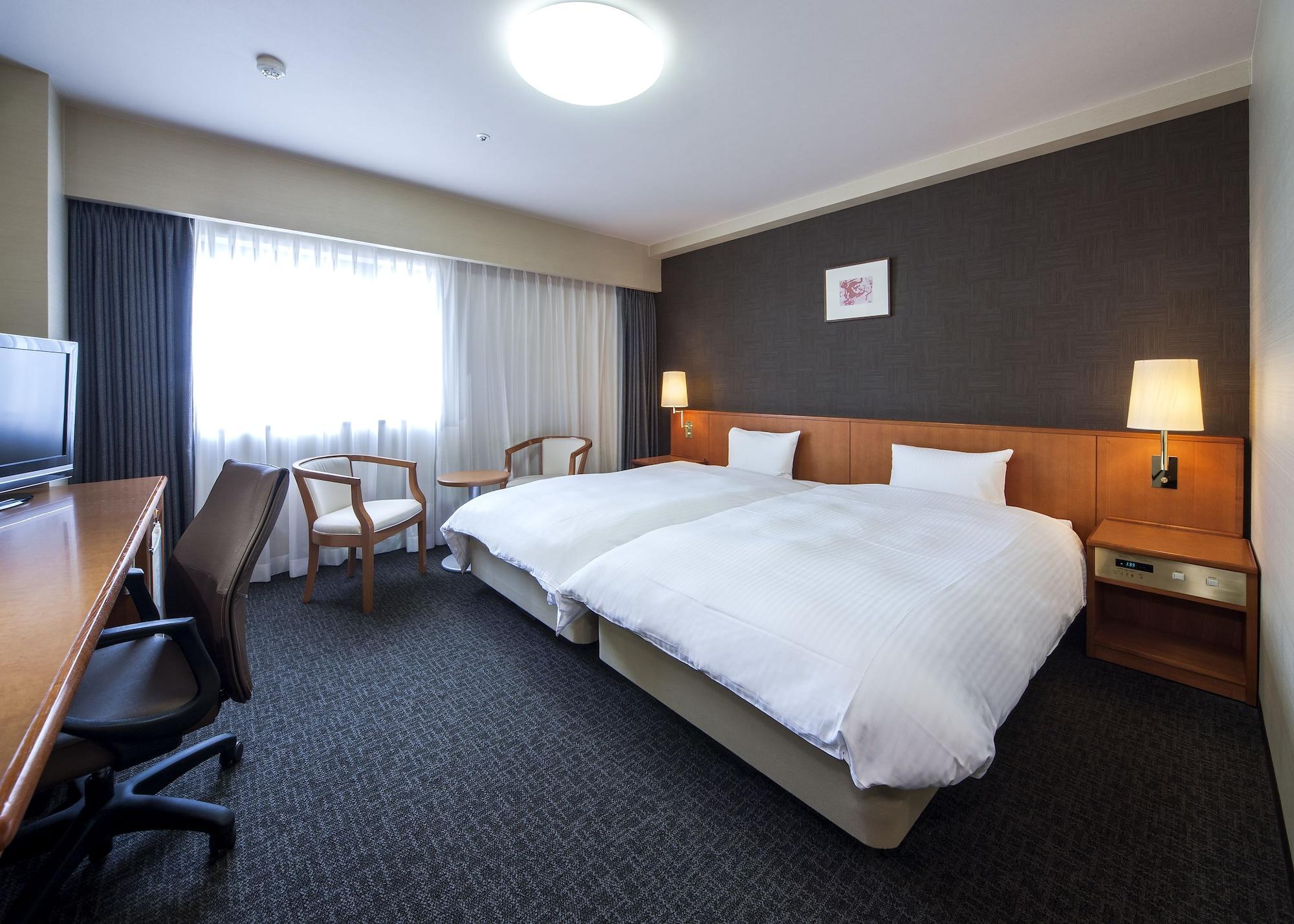 Daiwa Roynet Hotel Toyama Station Екстериор снимка