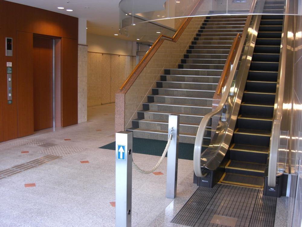 Daiwa Roynet Hotel Toyama Station Екстериор снимка
