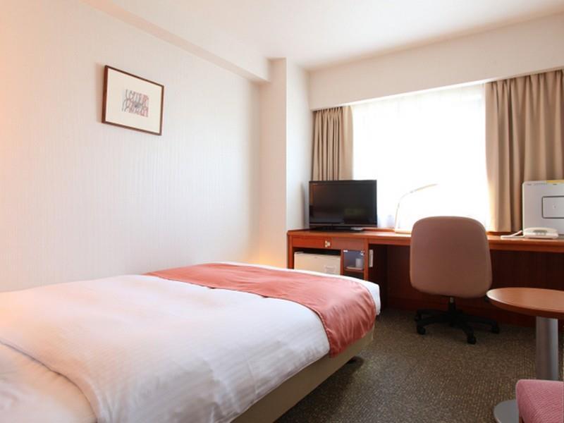 Daiwa Roynet Hotel Toyama Station Екстериор снимка