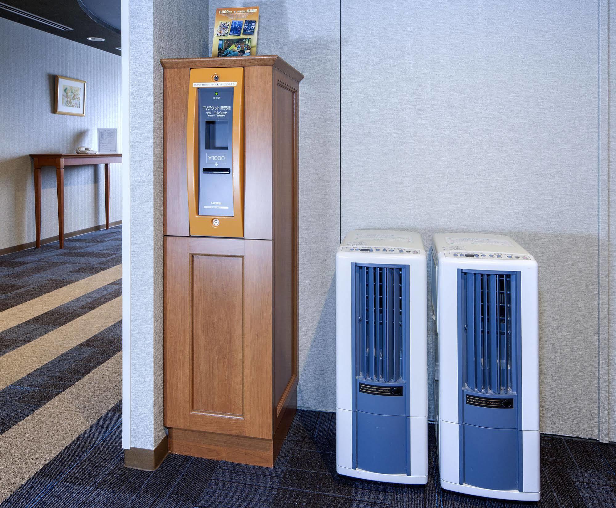Daiwa Roynet Hotel Toyama Station Екстериор снимка