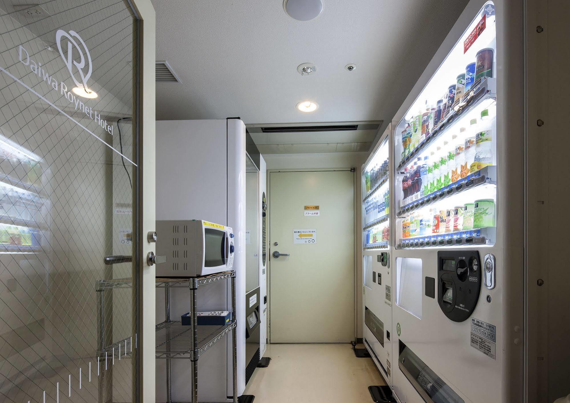 Daiwa Roynet Hotel Toyama Station Екстериор снимка